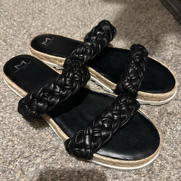 Marc Fisher Jaimee Espadrille
Slide Sandal - Picture 1 of 4